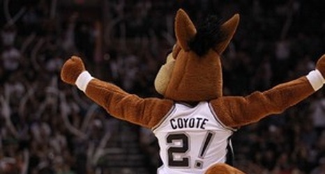 spurs coyote jersey