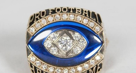 Take a look at LaDainian Tomlinson's Hall of Fame ring. It's magnificent