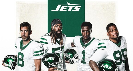 Jets Officially Unveil White Throwback Jerseys (Photos)