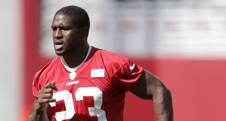 49ers' hopes high for surprisingly quiet Reggie Bush