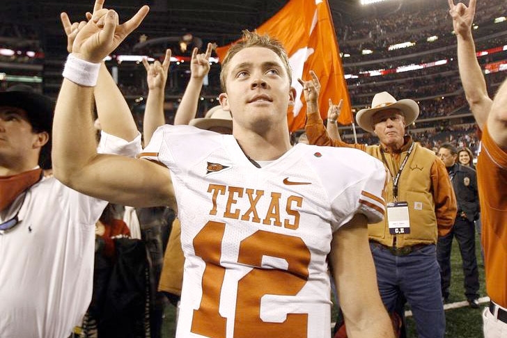 Longhorns legend Colt McCoy shows appreciation for police