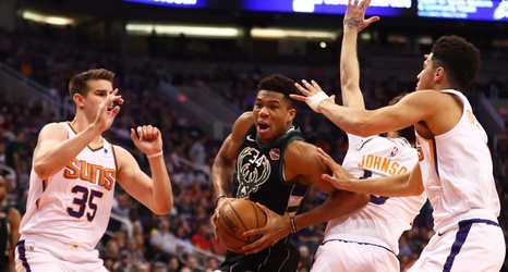 Recap: Suns hunt Bucks, sweep Milwaukee with 114-105 win at home