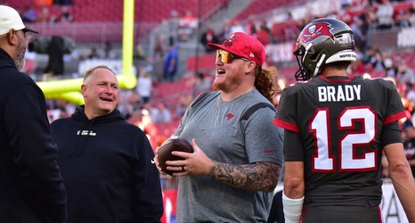 Ryan Jensen is Bucs' 2019 NFL Salute to Service Nominee - Bucs Nation