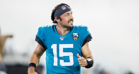 Jaguars Offer Ticket Buyers 'Minshew Mini Pack' With Bandana, Mustache