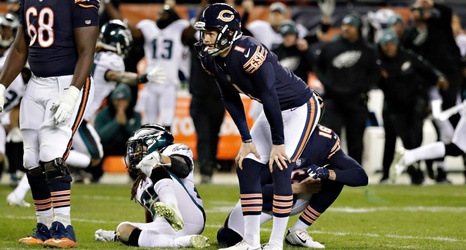 bears dazzle kickers boot early shot good espn