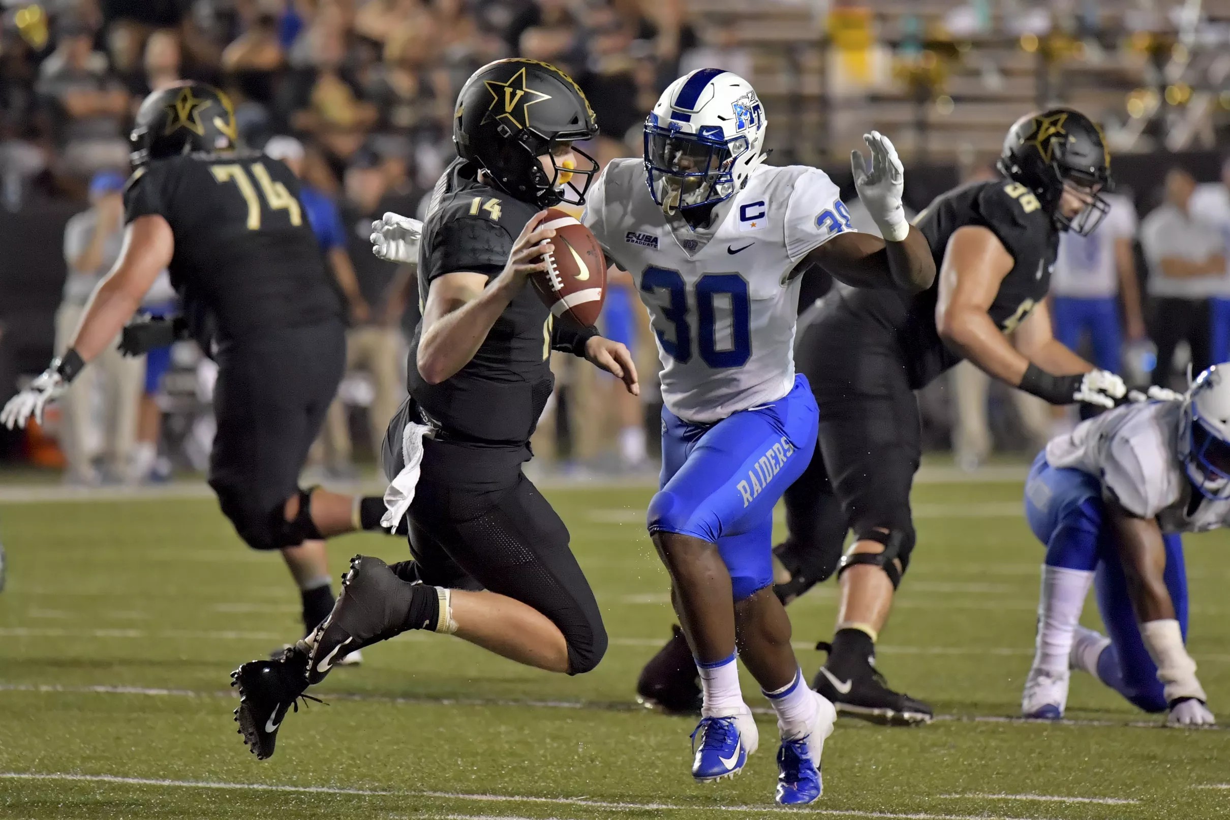 NFL Draft 2019: Middle Tennessee State LB Darius Harris visited ...