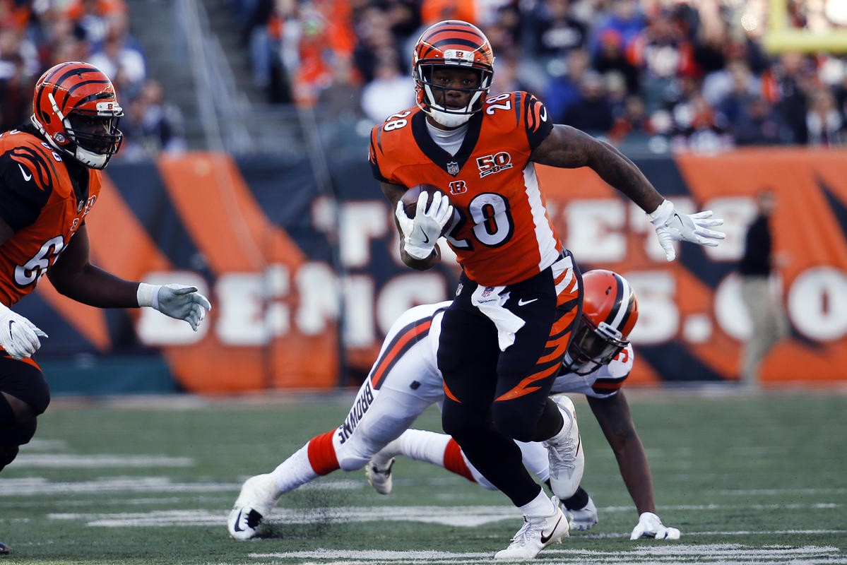 Mixon runs for 114, Bengals beat winless Browns 30-16