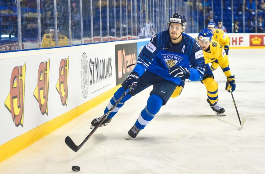 A Third Toronto Maple Leafs Players Wins a Best Defenseman Award