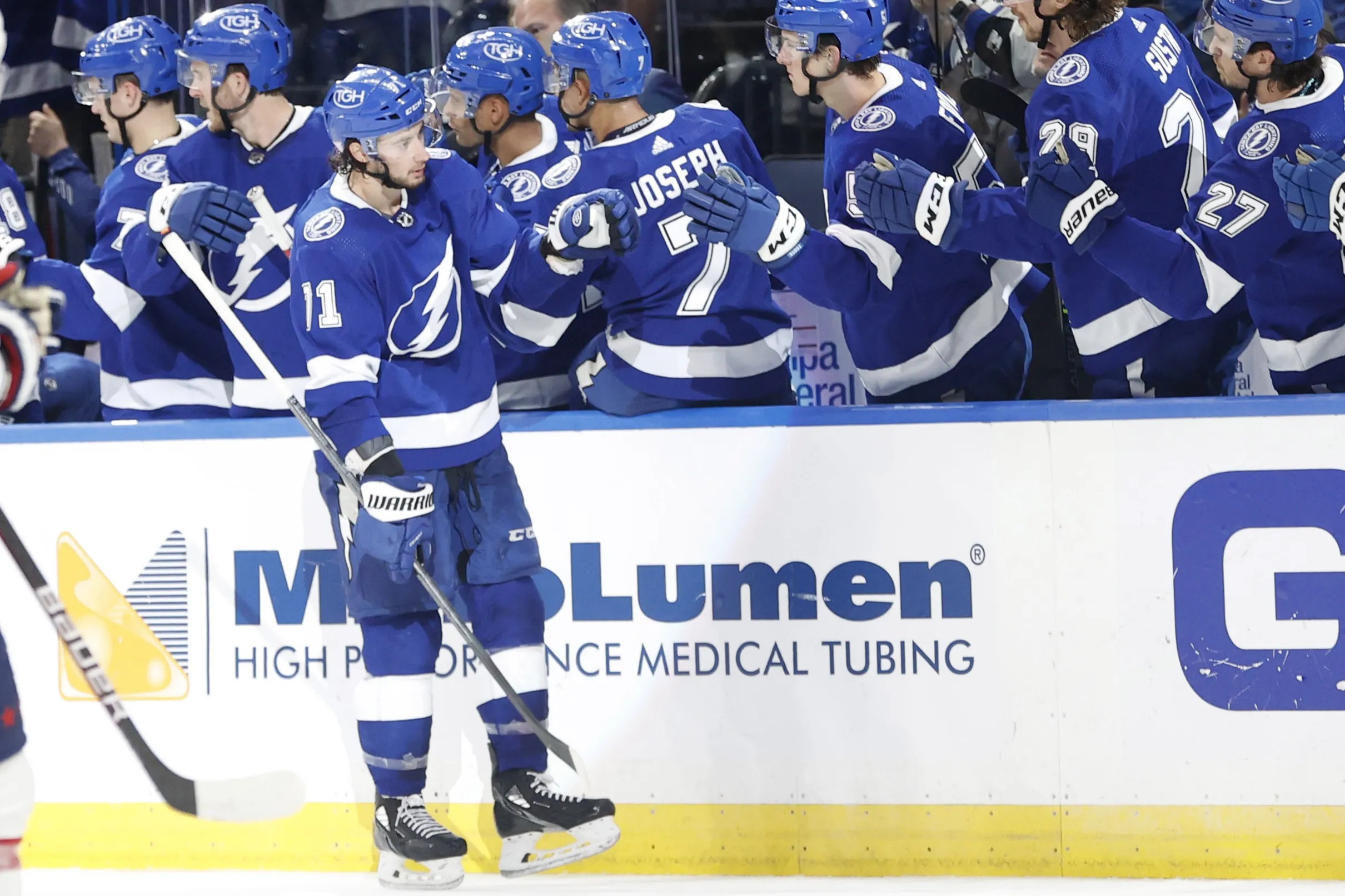 Quick Strikes: Tampa Bay Lightning division lead lost after 171 days