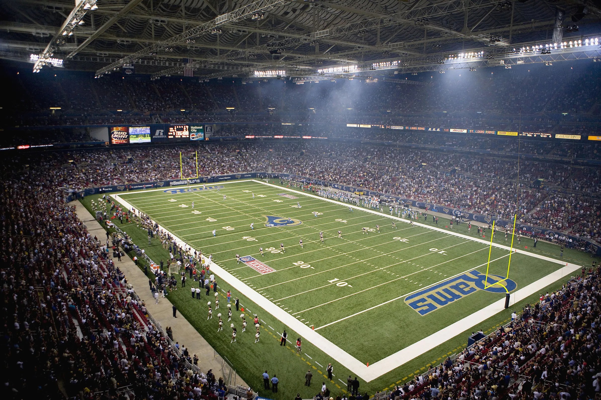 Will NFL return to St. Louis with expansion team?