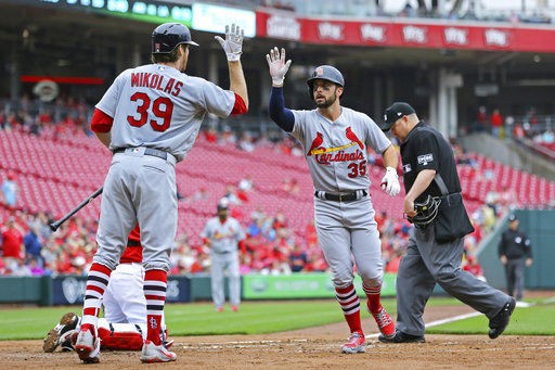 Feel the beat getting stronger? Garcia, Cardinals dance to 6-1 win vs. Reds