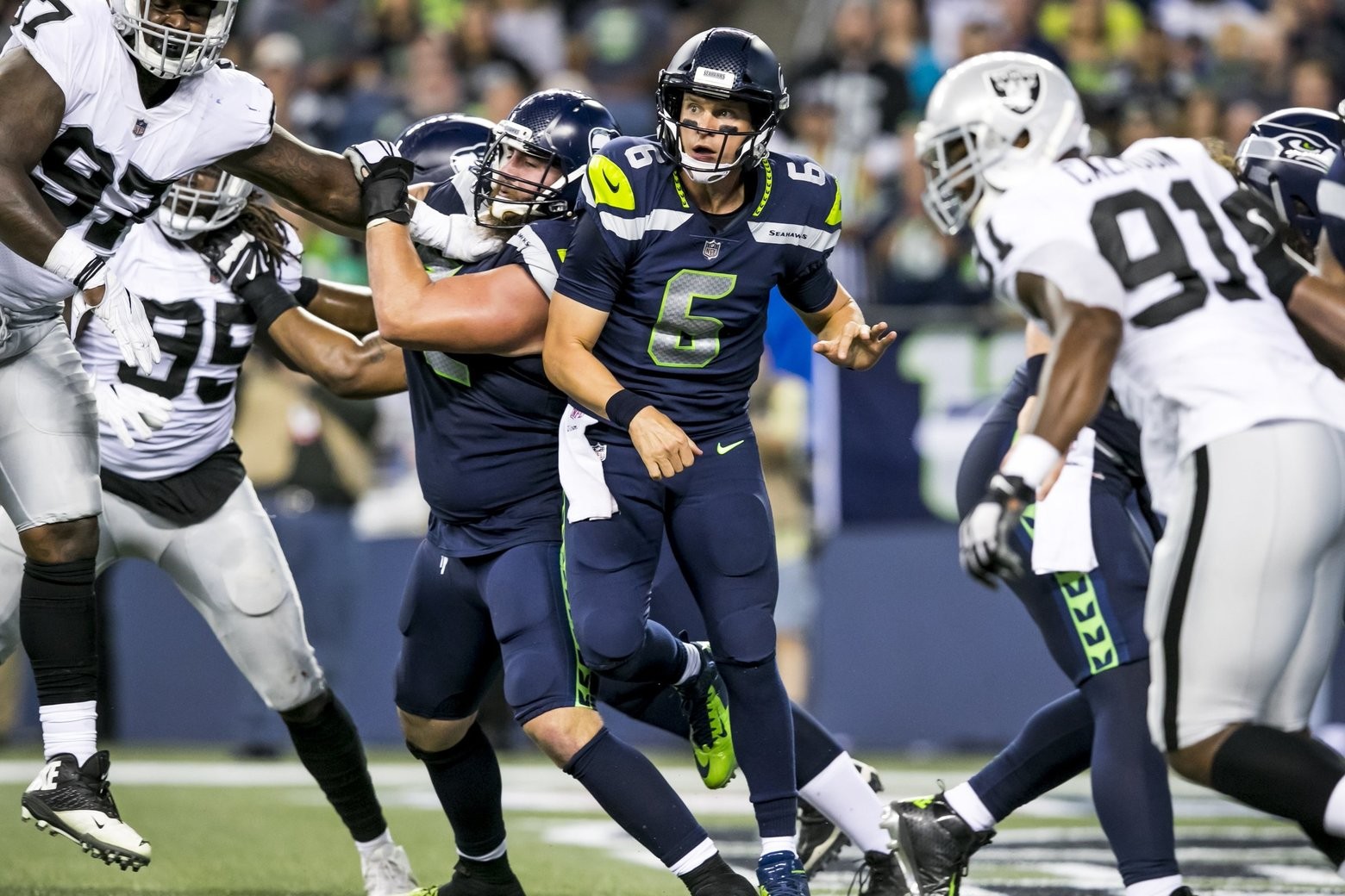 Seahawks promote offensive assistants Dave Canales, Austin Davis