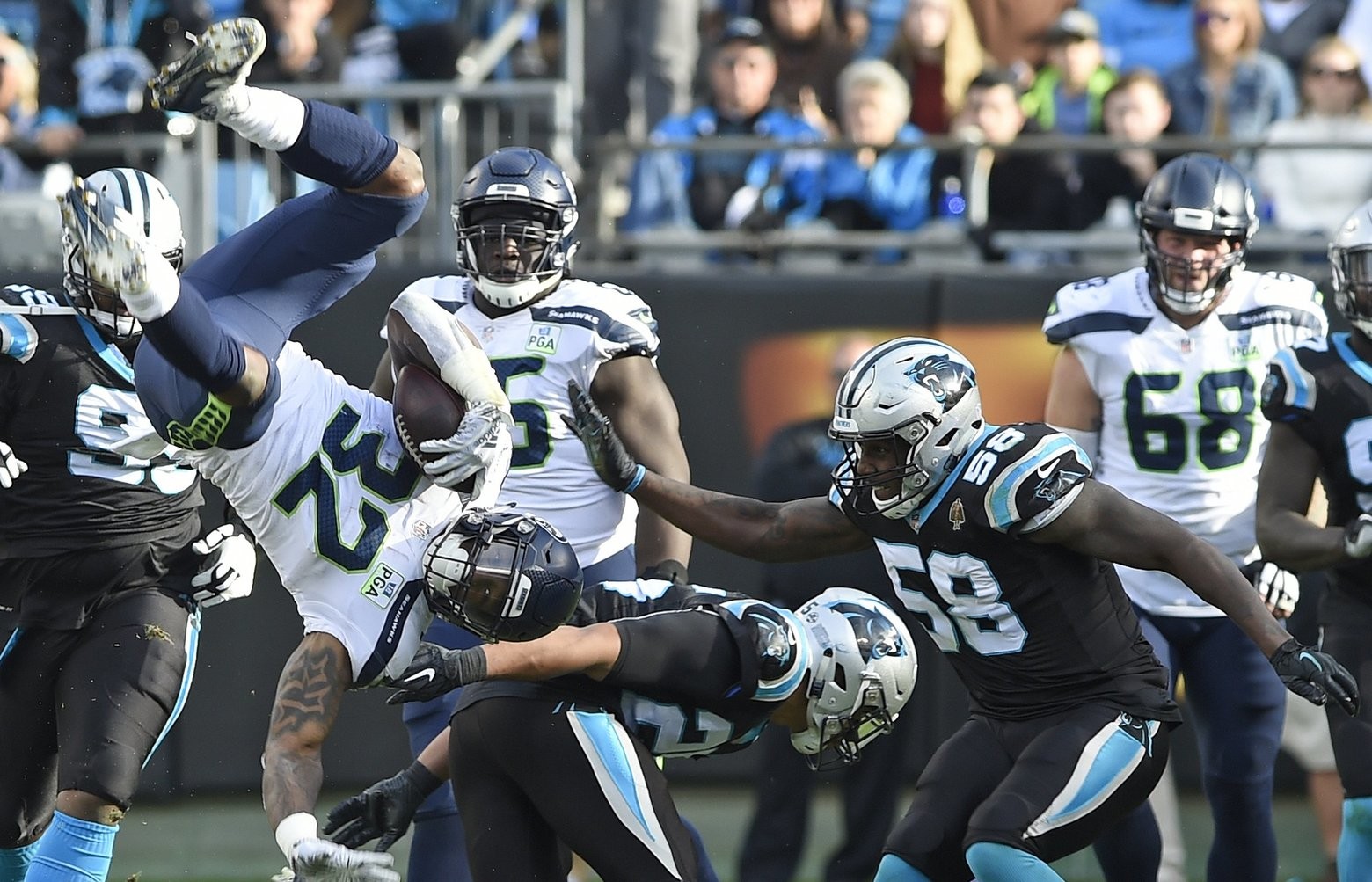 Watch: Seahawks RB Chris Carson goes airborne and sticks the landing vs ...