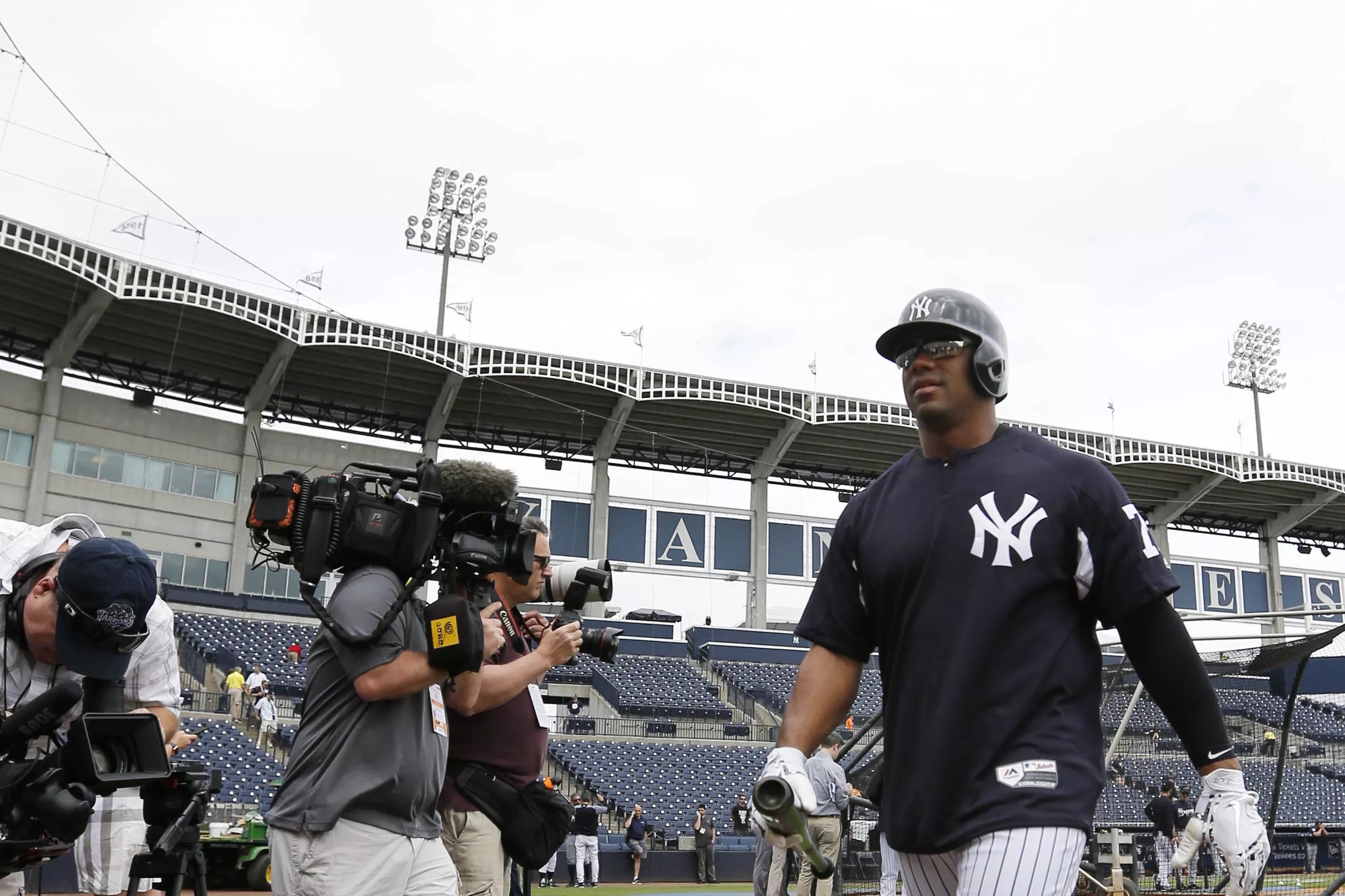 Russell wilson new york yankees, Russell Wilson, New York Yankees learn ...