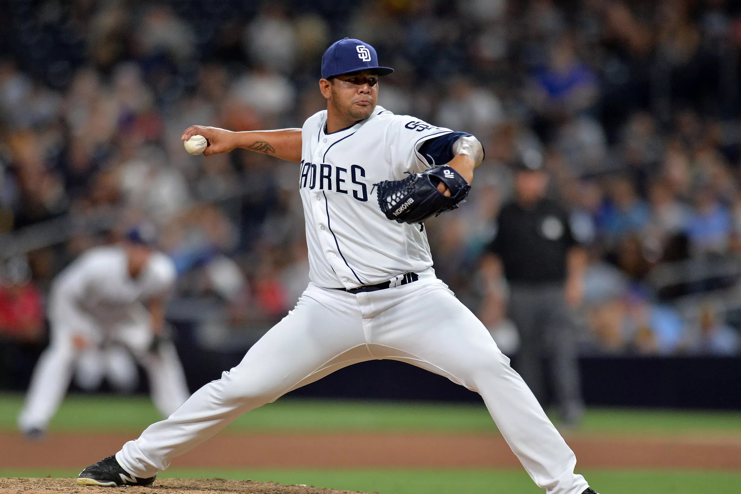 Jose Ruiz claimed by White Sox
