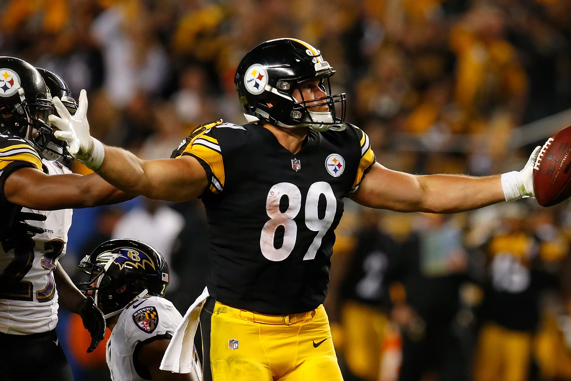 Growth of Vance McDonald one of the bigger surprises for Steelers in 2018