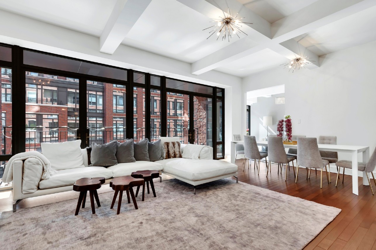 David Cone, Taja Abitbol cut price of Greenwich Lane apartment