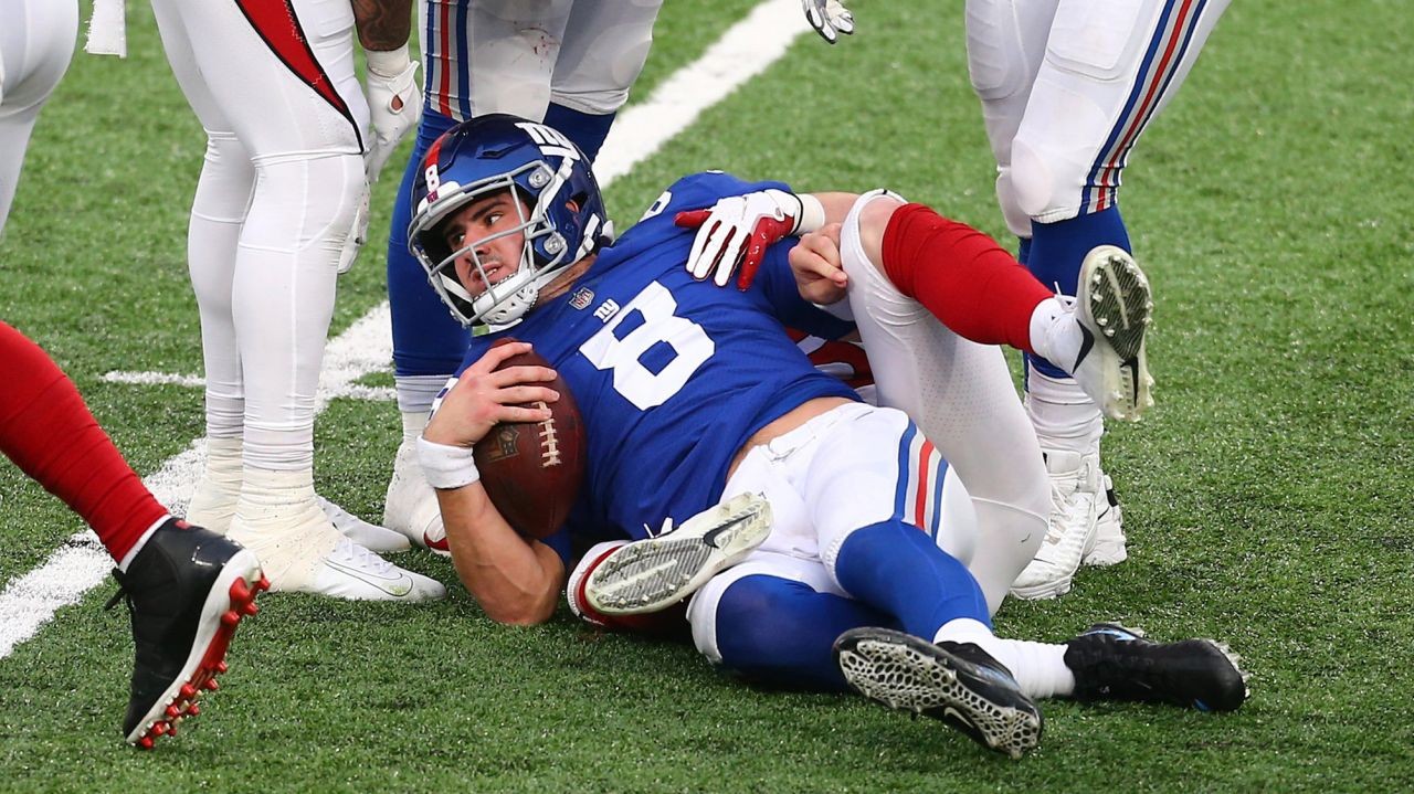 Second lower leg injury for Daniel Jones could sideline him vs. Browns ...