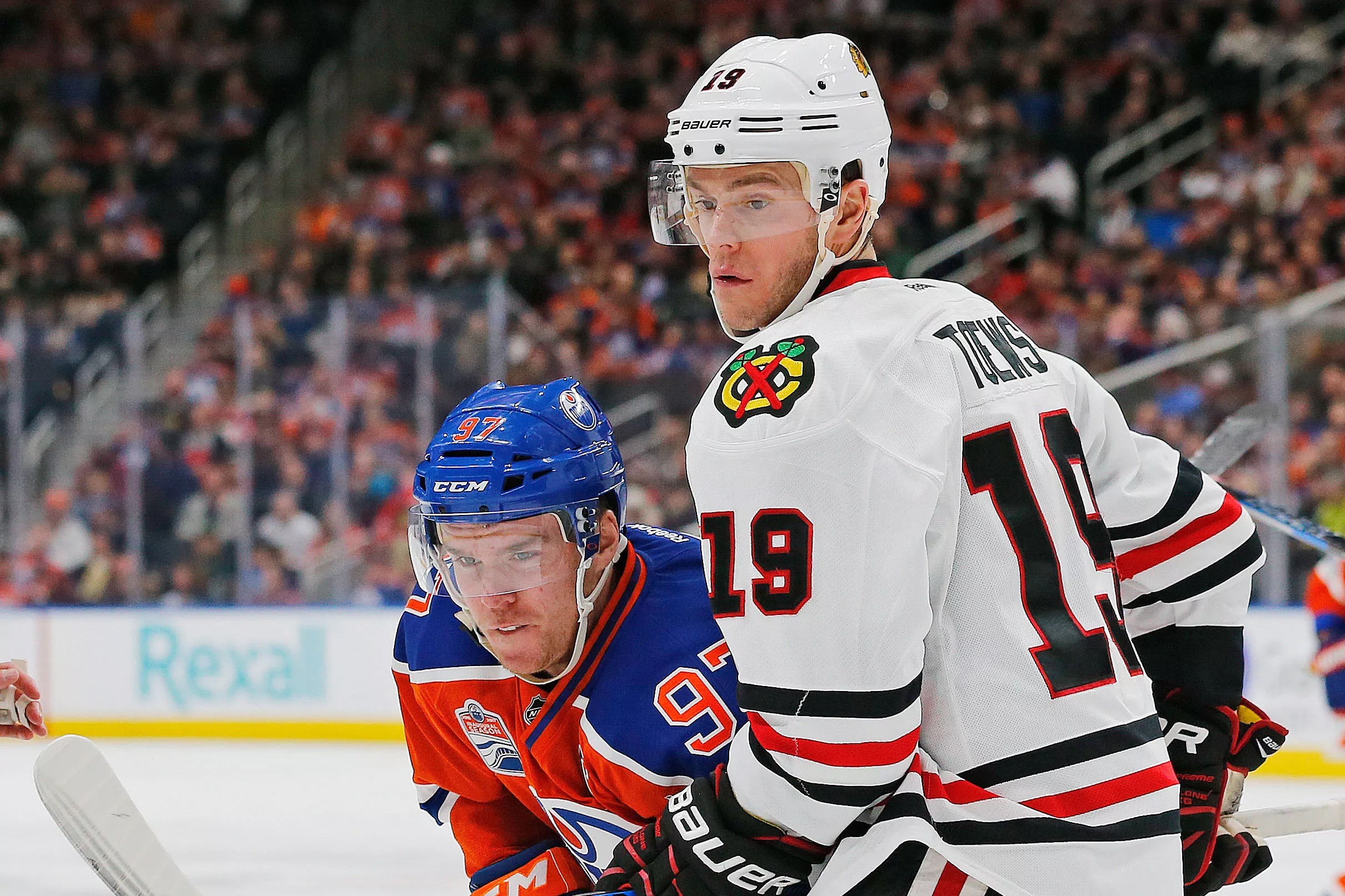 Blackhawks continue Canadian road trip against Oilers