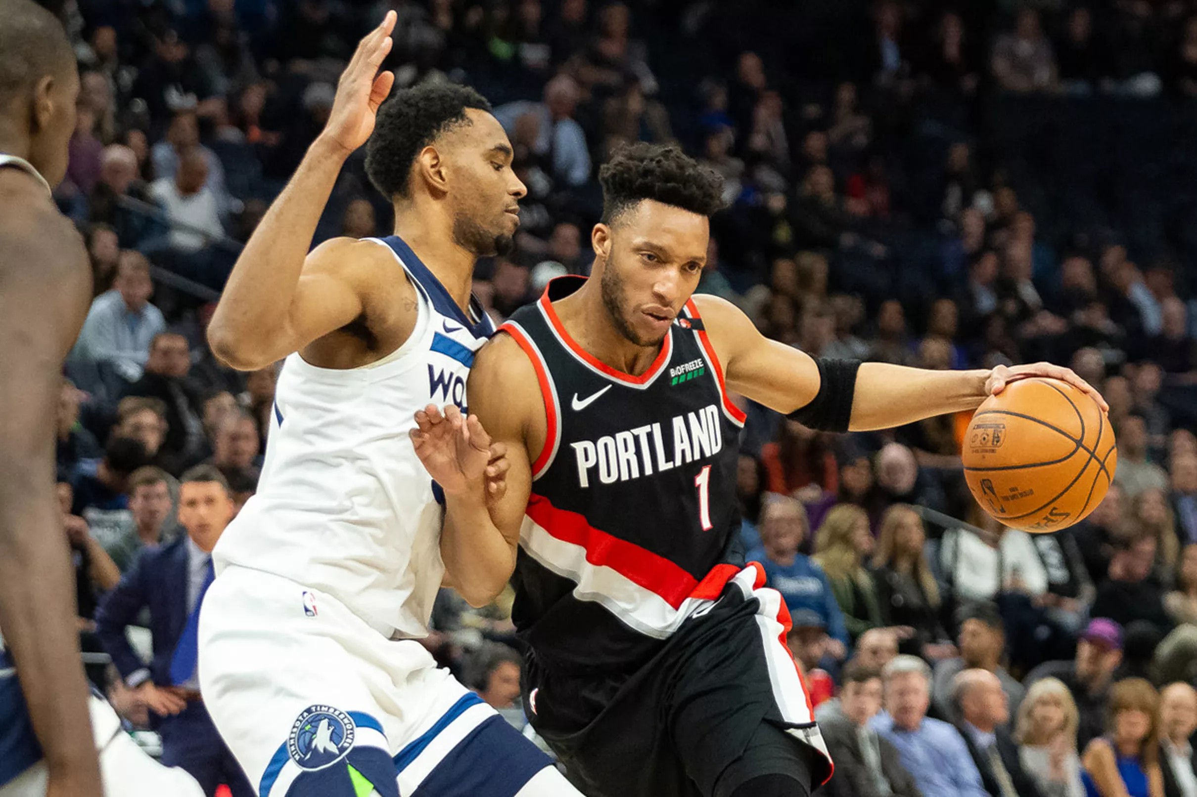 Evan Turner’s Triple-Double Lifts Blazers Over Timberwolves