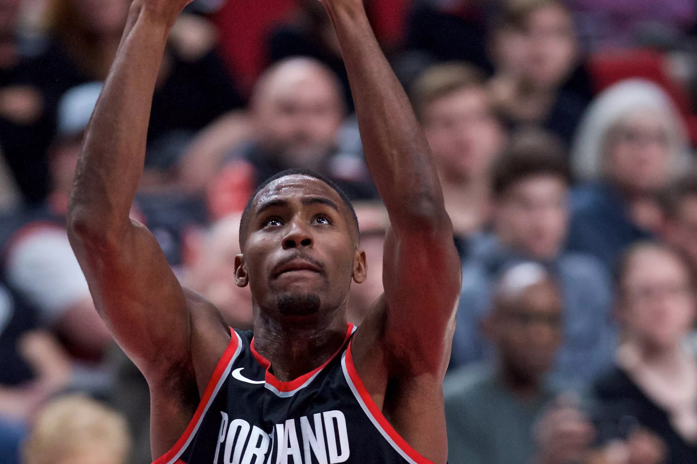 Harkless blocks a shot with his ...FOOT?!