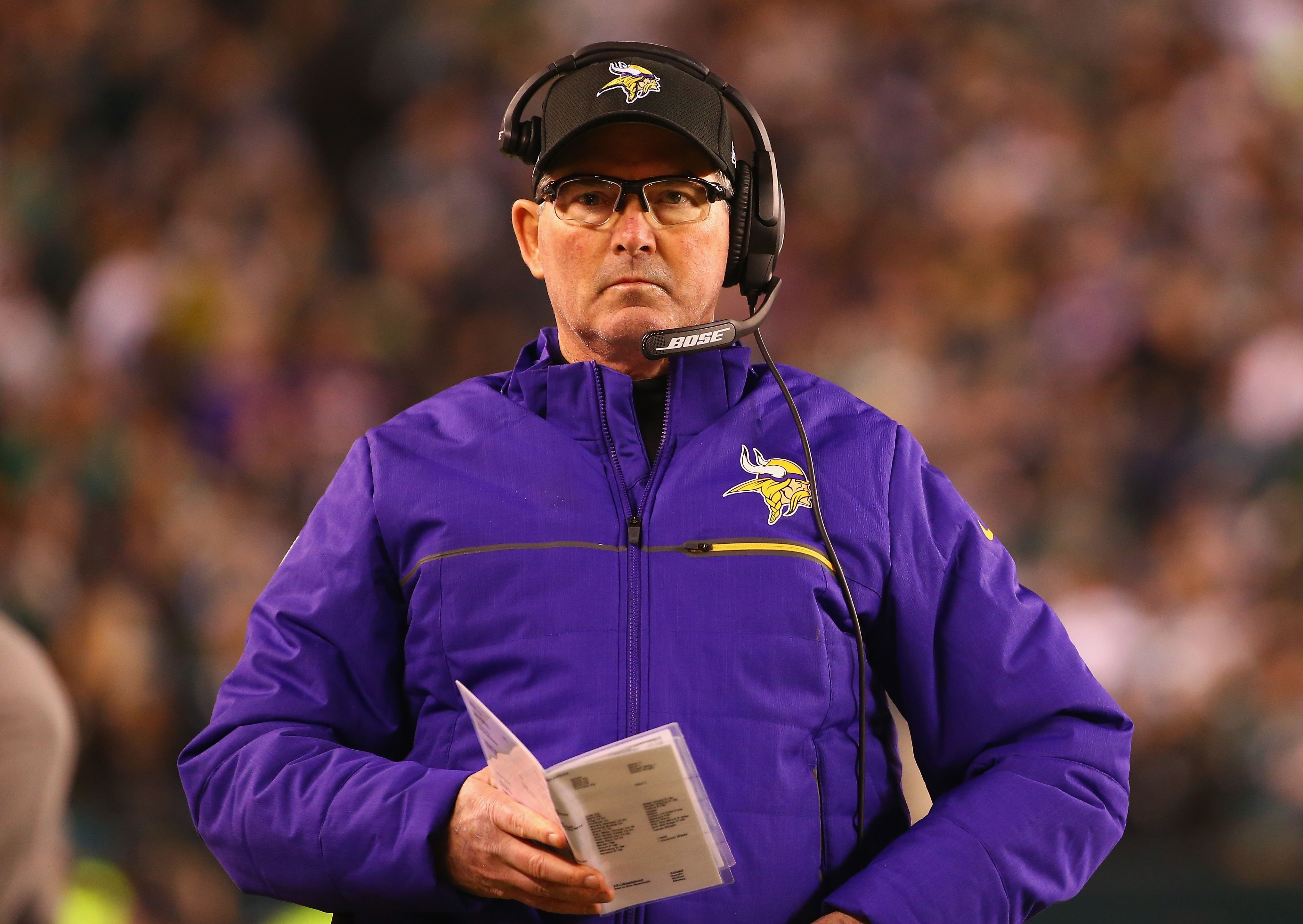 Vikings coach Mike Zimmer and FanHQ team up to raise money for charity