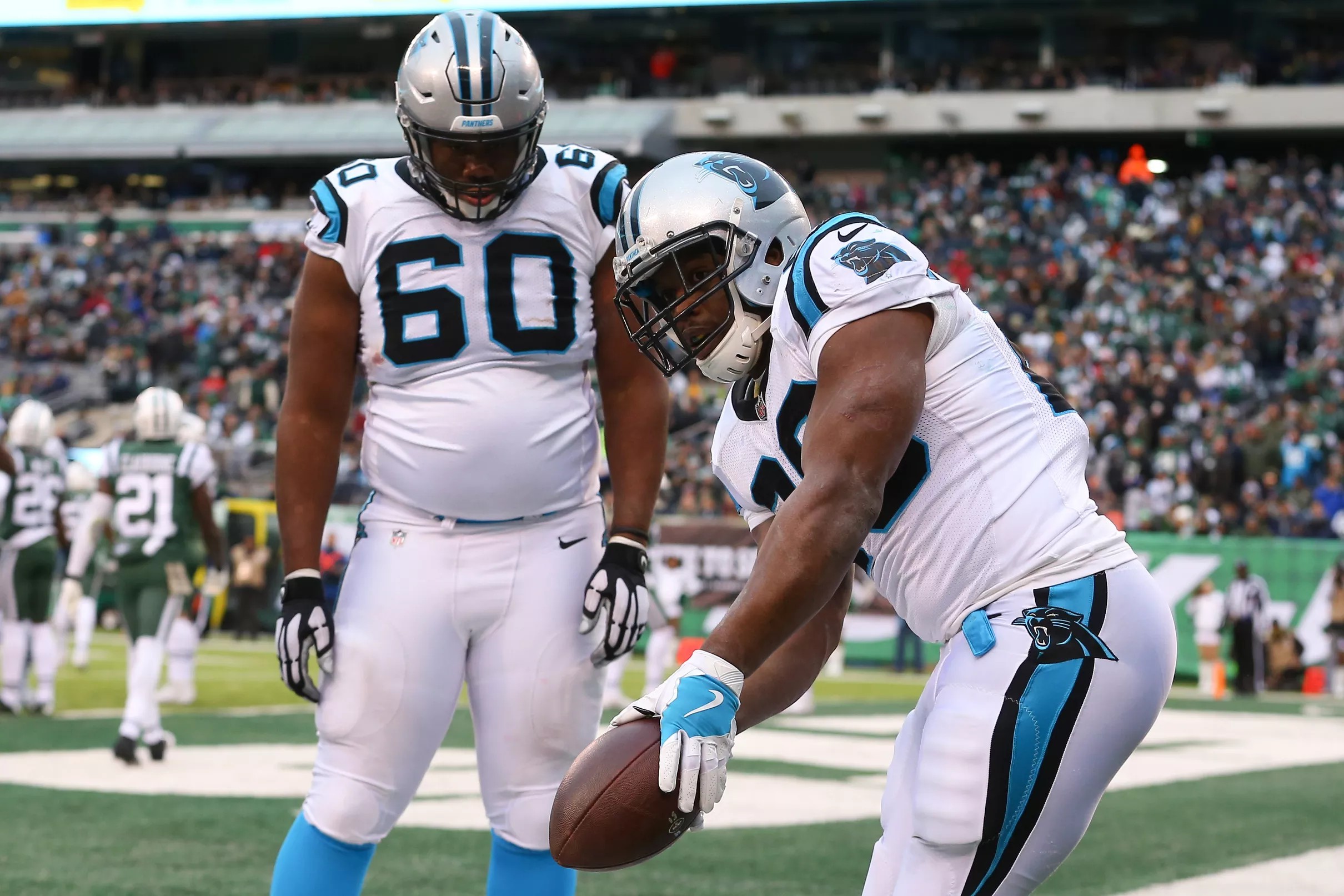 Jonathan Stewart retires from the NFL with the Carolina Panthers