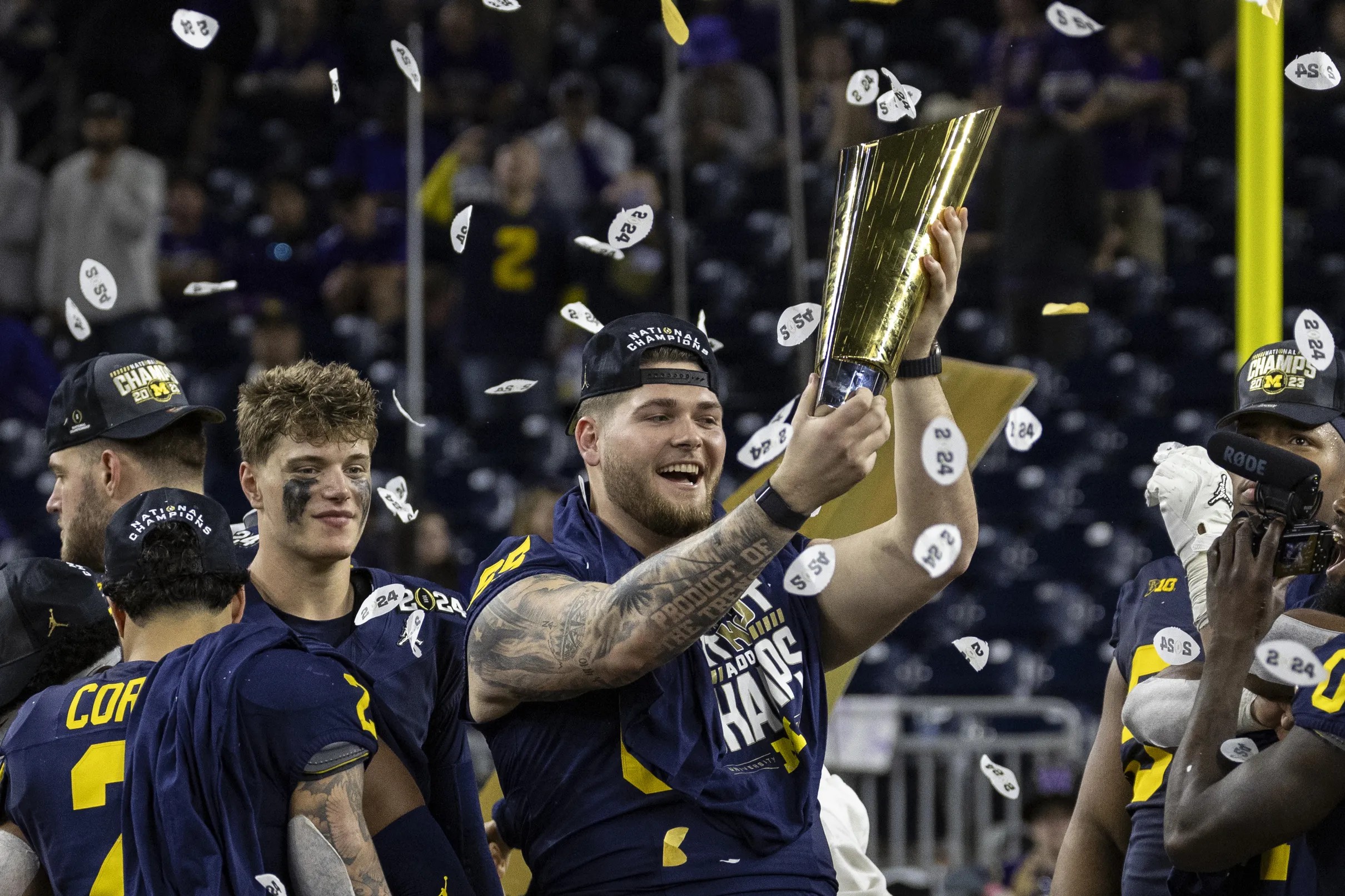 Michigan’s Zak Zinter officially declares for NFL Draft