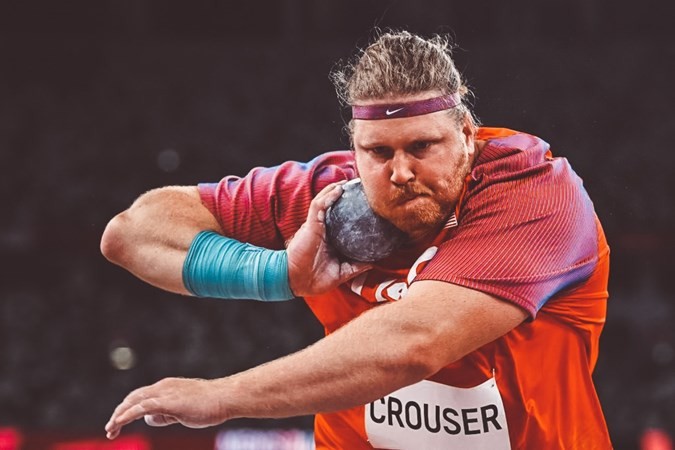 Crouser captures shot put gold in record-setting performance at Tokyo ...