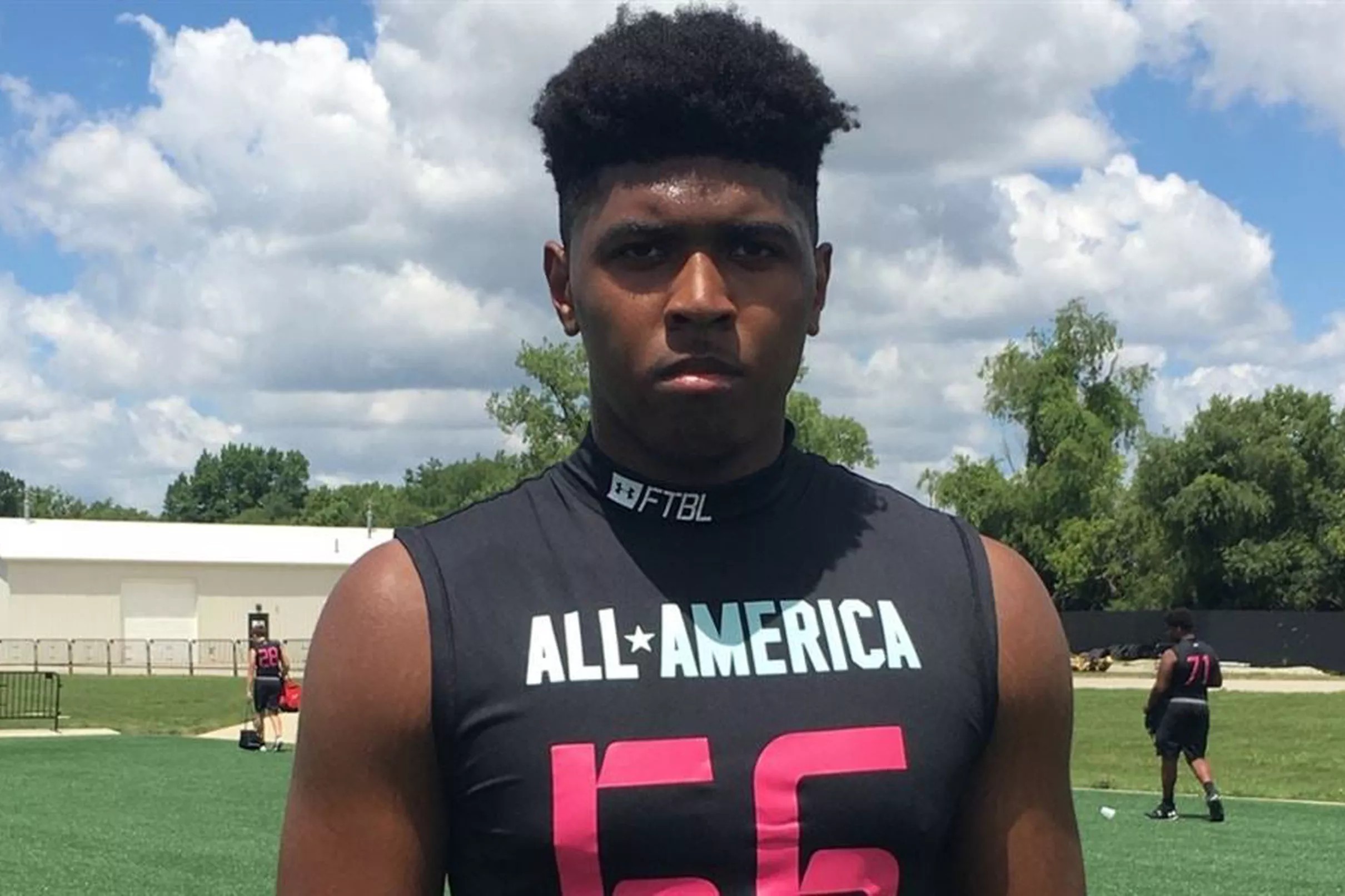 Texas offers 2022 4-star DE Tyson Ford