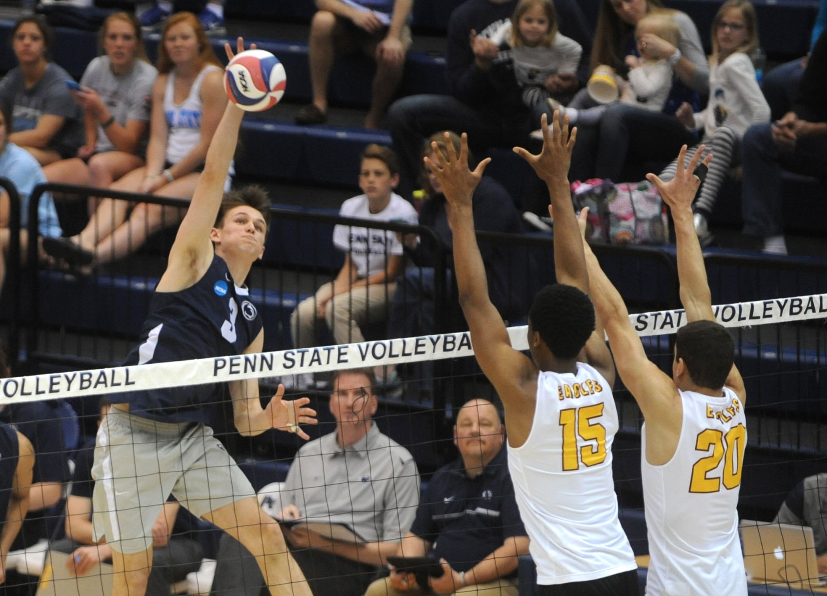 Penn State men's volleyball takes down George Mason in five sets