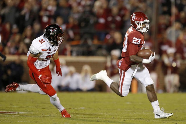 OU running backs stay patient with rotation