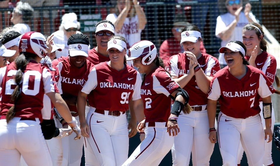 OU softball: Sooners shut out Northwestern in super regional opener