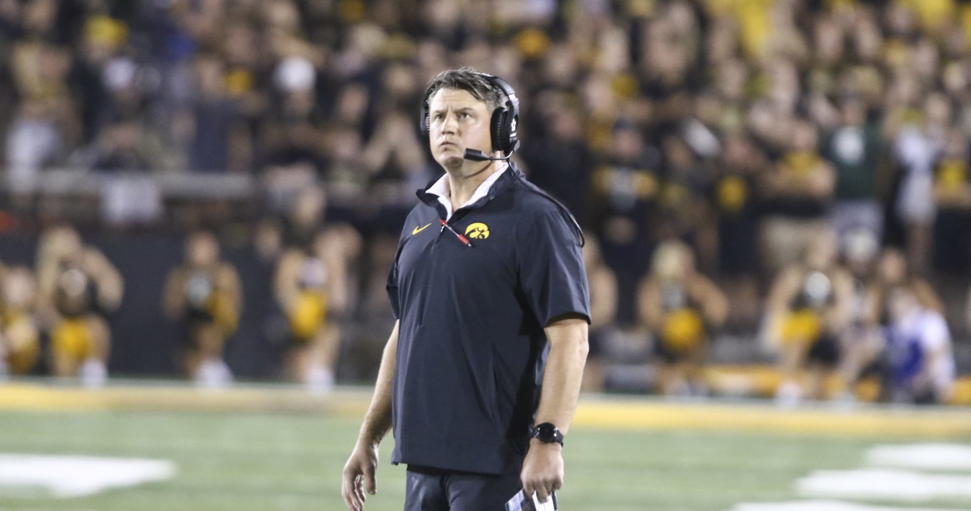 Iowa OC Brian Ferentz Won't Return for 2024; Will Stay With Team ...