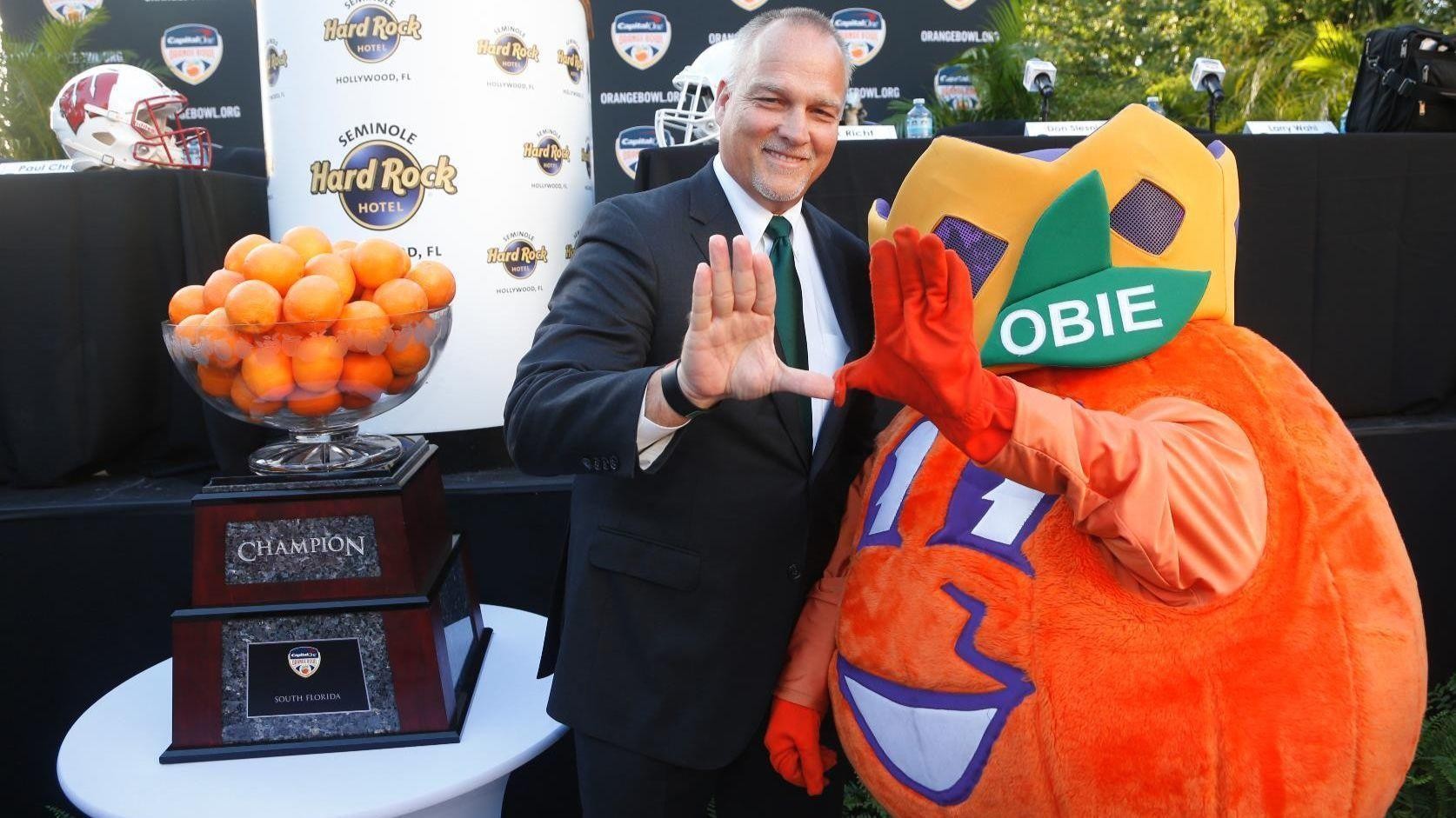 Hurricanes aim for wins this month in recruiting, Orange Bowl