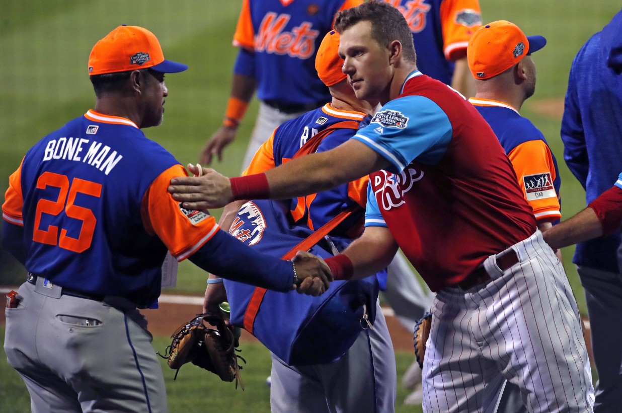 Mets coach has special reason to cheer on Puerto Rico