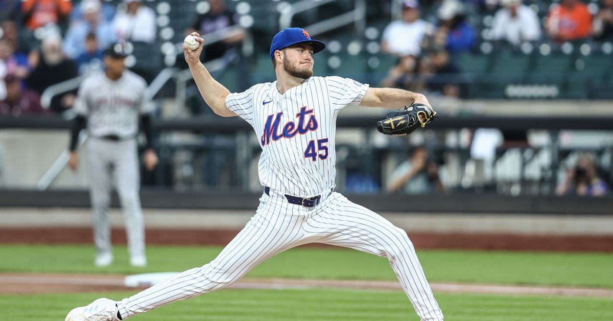 Mets call up Christian Scott, DFA Matt Festa