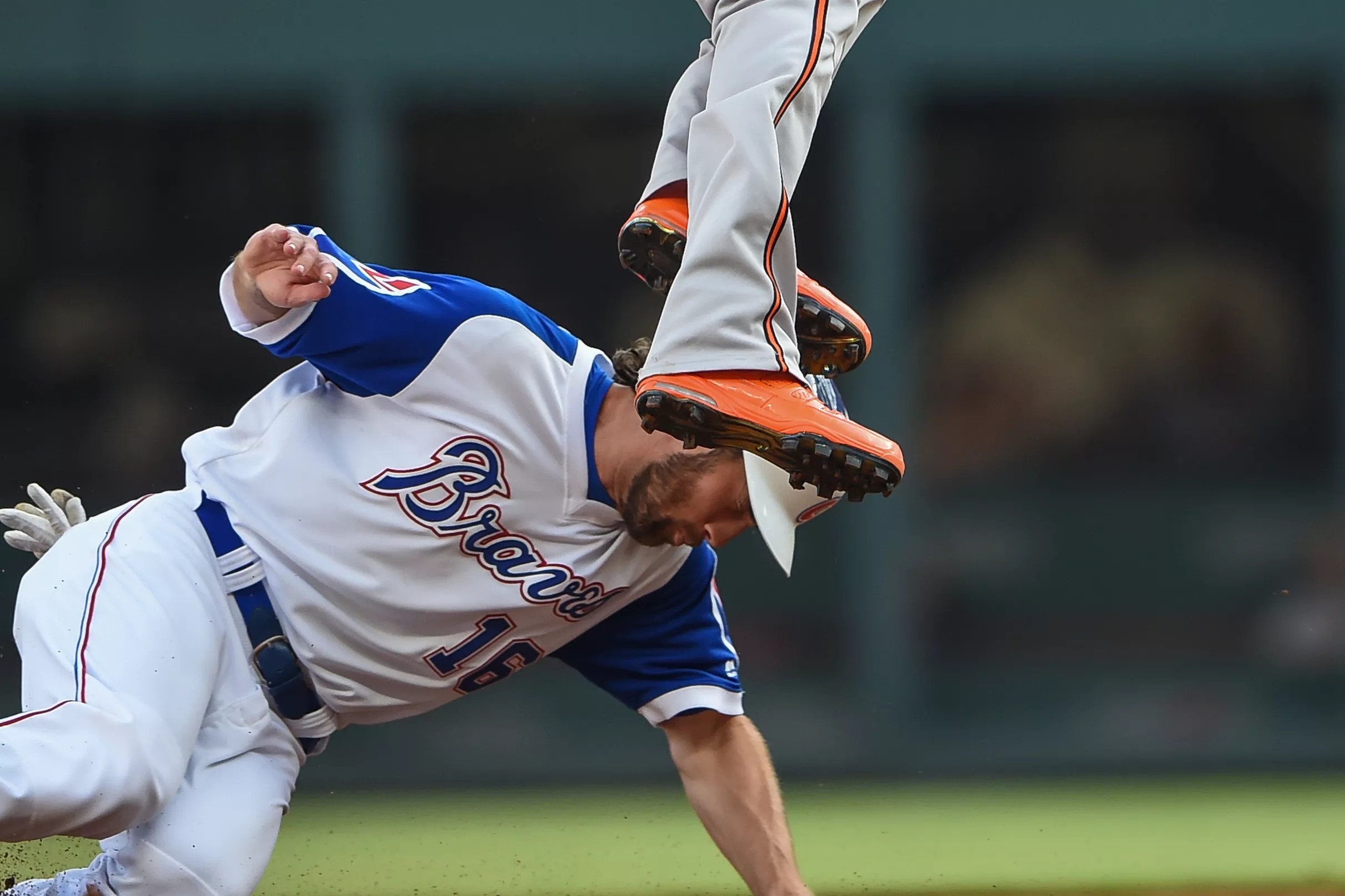 Day off for Dansby Swanson in series finale