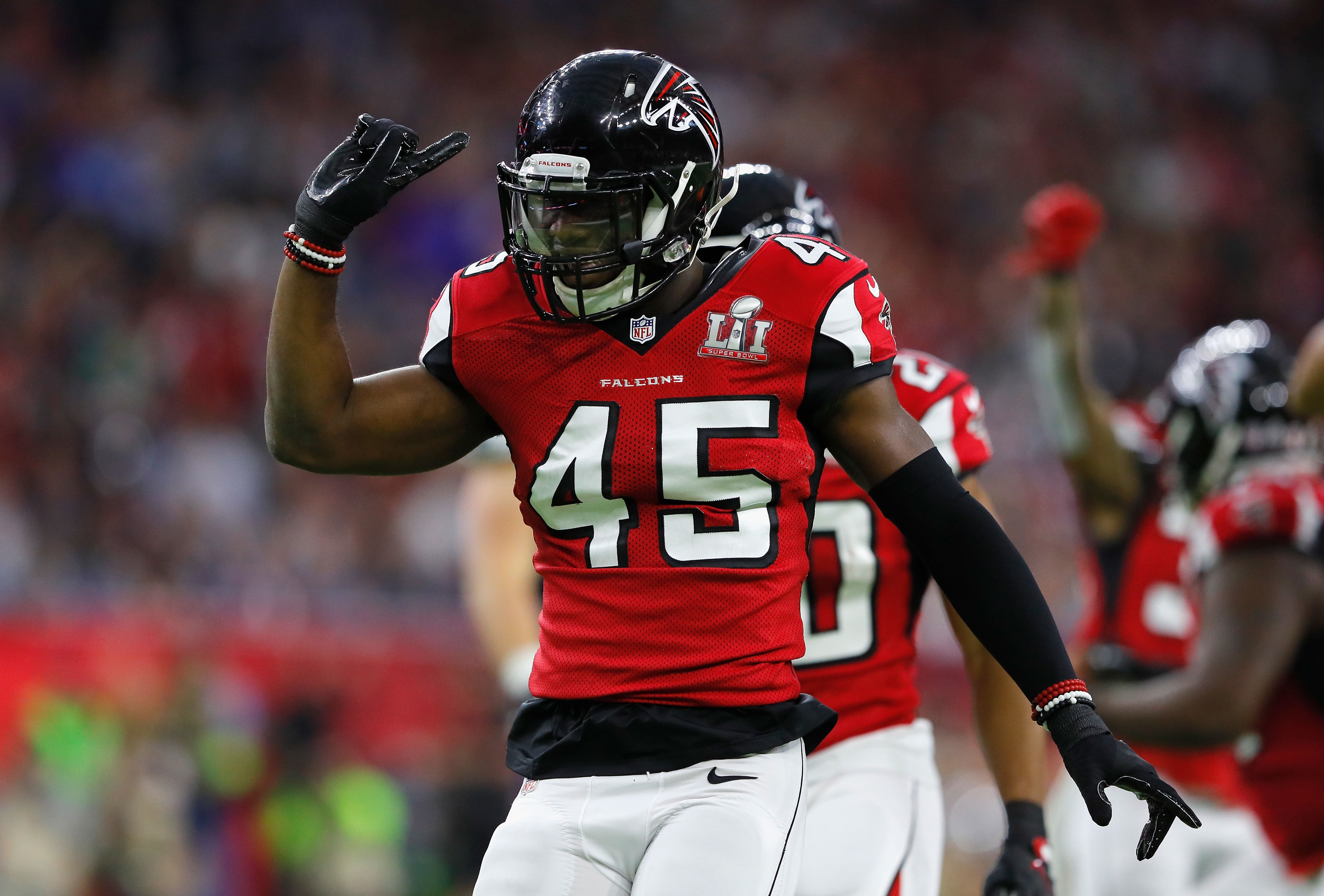 Atlanta Falcons: Comparing 2014 front seven to current front seven