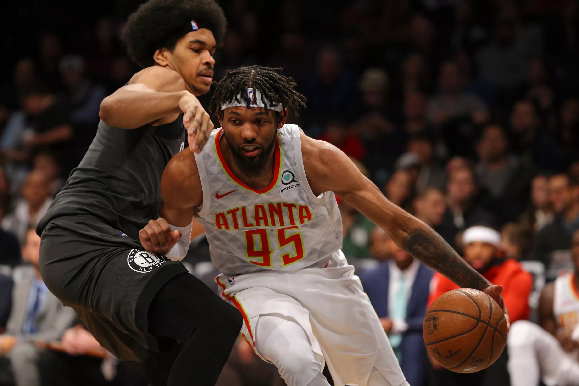 Free from injury, DeAndre’ Bembry is doing good things for the Hawks