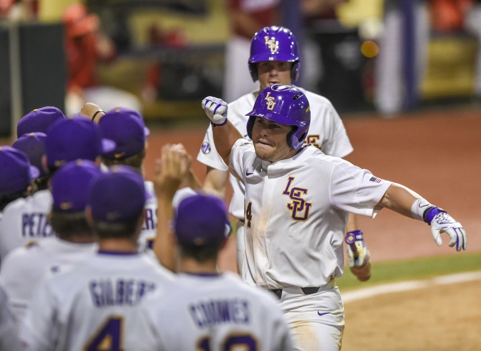 LSU keeps season alive with 9th-inning rally against Northwestern State