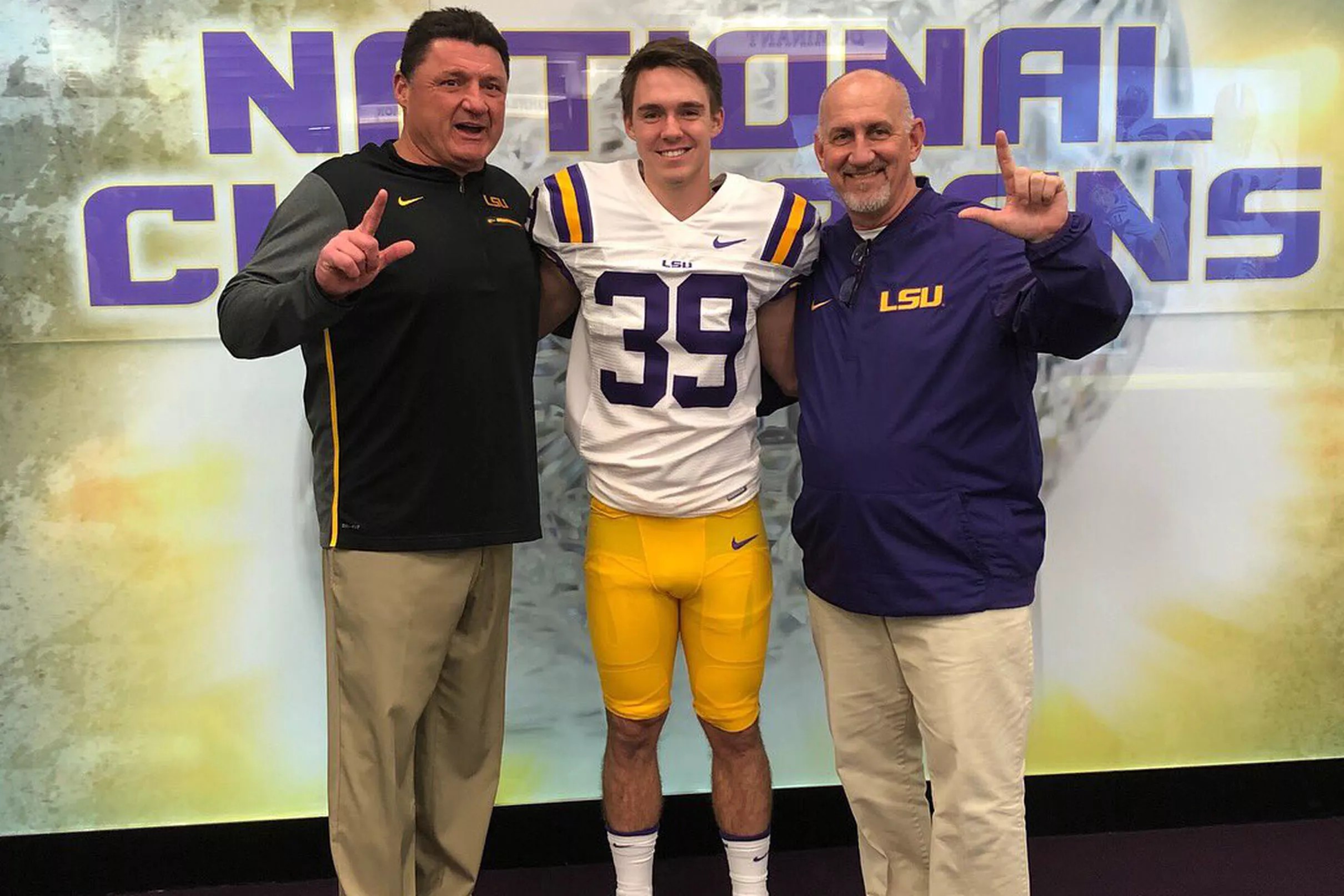 LSU Adds Kicker Cole Tracy