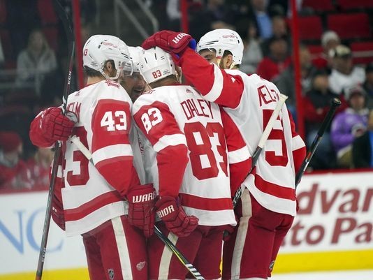 Detroit Red Wings vs. Florida Panthers: Scoring updates