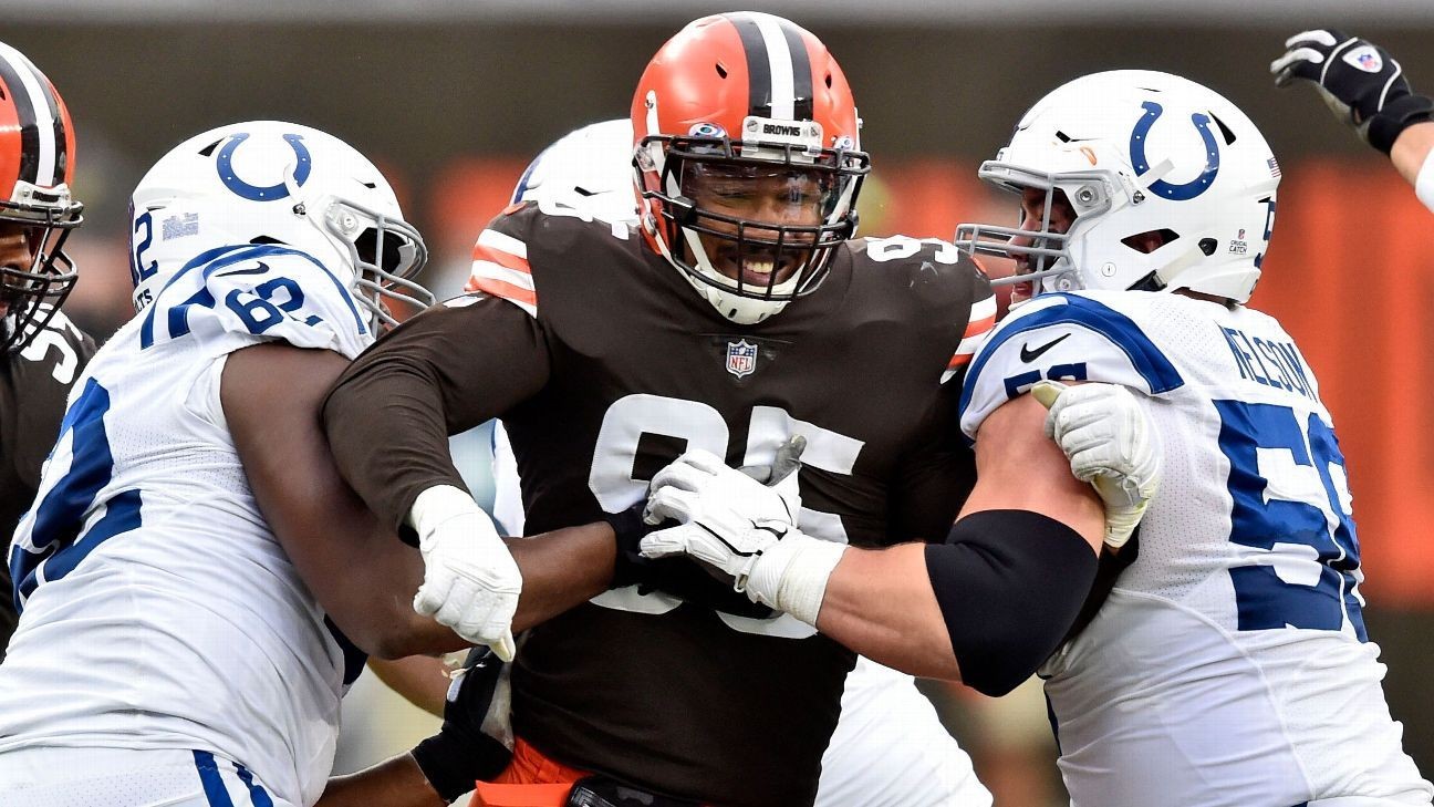 Browns' Myles Garrett playing at elite level going into Steelers rematch