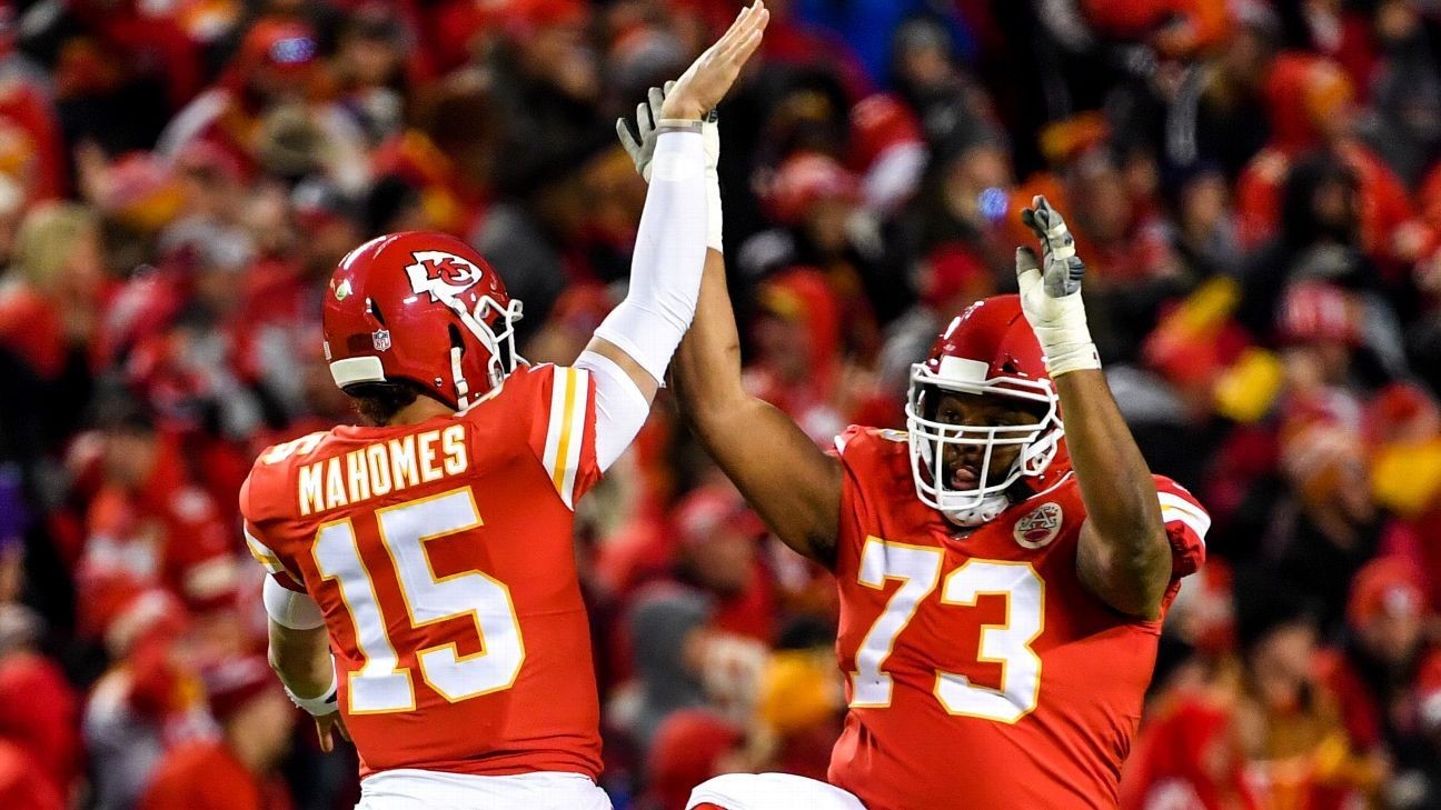 Chiefs guard Jeff Allen gifts tickets to fan for getting car unstuck