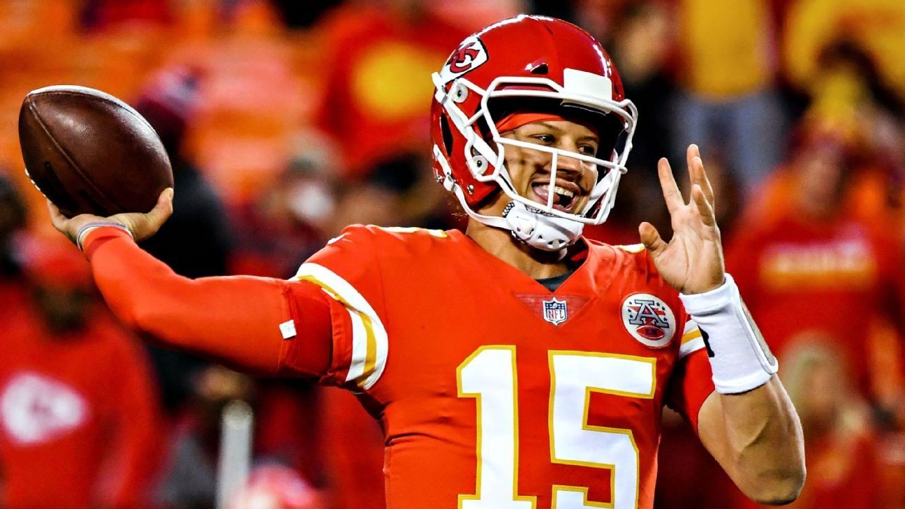 Patrick Mahomes offered free ketchup for life if he throws record 57 TDs