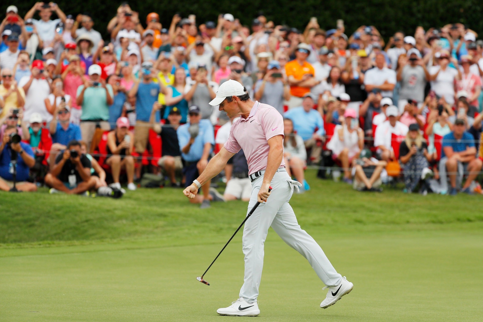 Rory McIlroy Caps Season With a Win at the Tour Championship