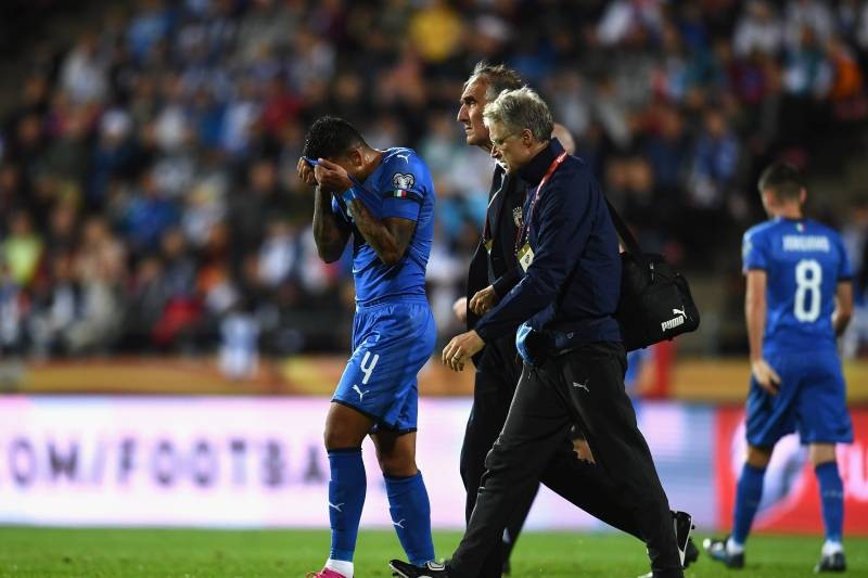 Lionel Messi Returns to Barcelona Training After Suffering Groin Injury