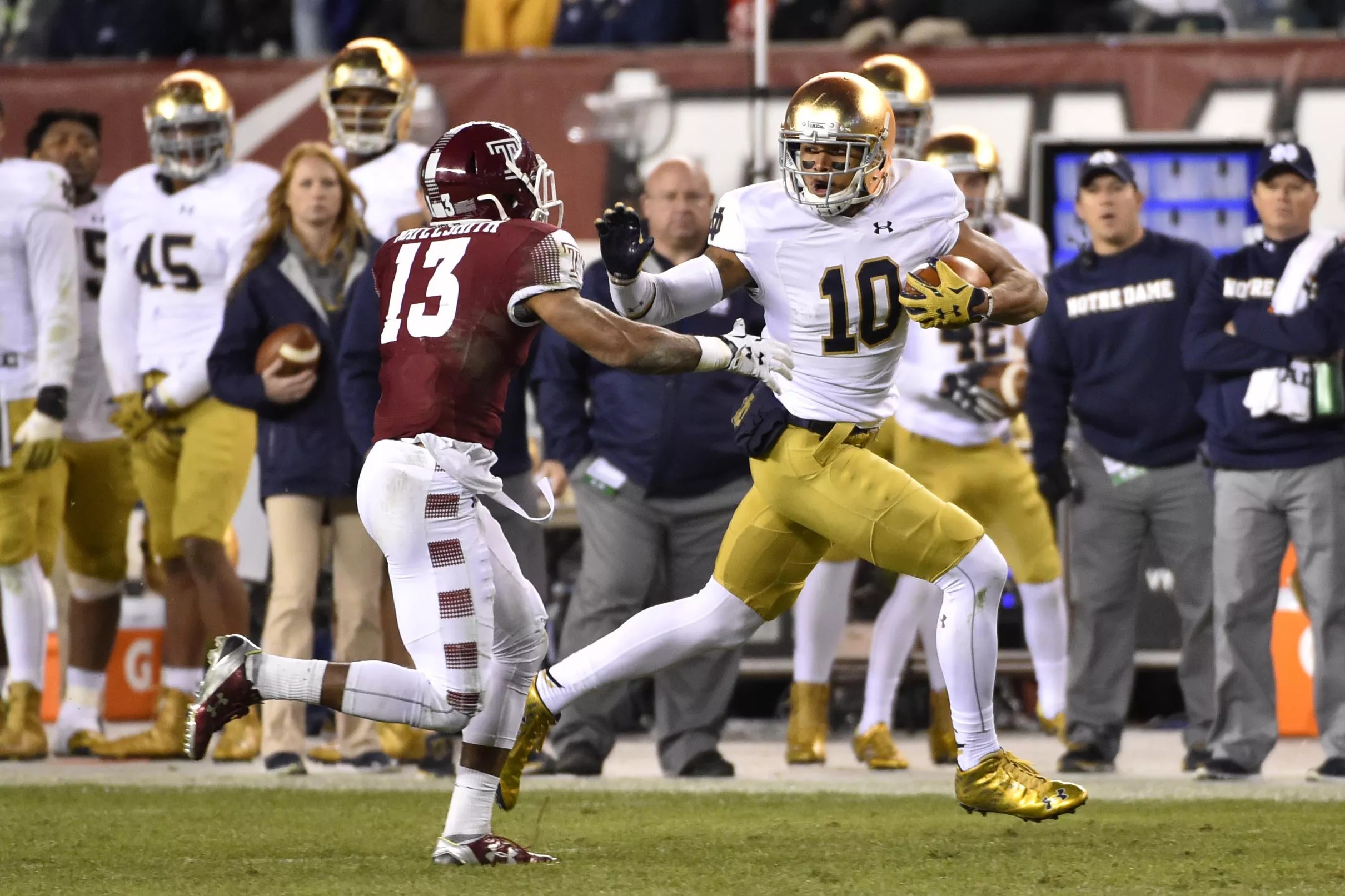 This Guy Plays Notre Dame Football: #86 Alizé Mack