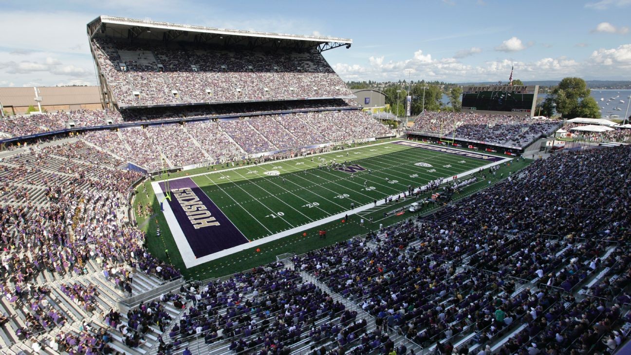 Washington Huskies unveil new, LED-filled locker room